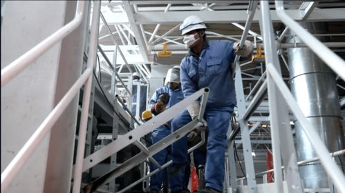 一城兩業(yè)開新局，經(jīng)緯編織幸福燕山