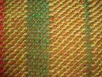 交織物 經(jīng)緯編布的定義、特點(diǎn)與市場(chǎng)銷售解析